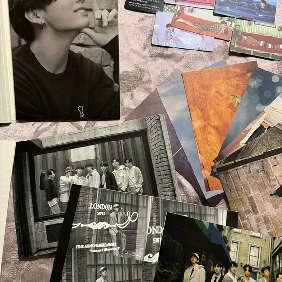 BTS deluxe edition “BE” - Picture 3 of 13